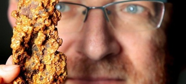 Do tej pory największym znalezionym na Wyspach Brytyjskich samorodkiem był odkryty w Kornwalii w 1808 roku kawałek złota ważący 59 g.