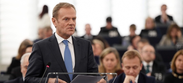 Donald Tusk liczy na koniec fali emigracji z Afryki do Włoch