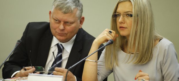 Komsja śledcza w krzyżowy ogień pytań wzięła byłą główną księgową AMber Gold Danuta Misiewicz