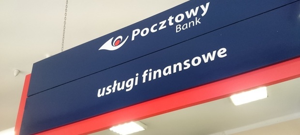 Bank Pocztowy świadczy usługi finansowe głównie w placówkach Poczty Polskiej.
