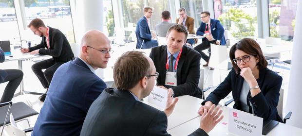 Przedstawiamy praktyczny przewodnik po wybranych wydarzeniach towarzyszących Impact fintech'17.