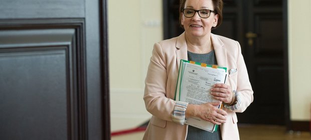 Minister Anna Zalewska przekonywała, że reforma edukacji będzie bezkosztowa.