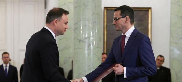 Prezydent i premier uzgadniali rekonstrukcję do ostatniej chwili?