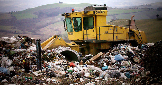 Mamy w Polsce za mało śmieci jak na możliwości zakładów recyklingowych i sprowadzamy je zza granicy