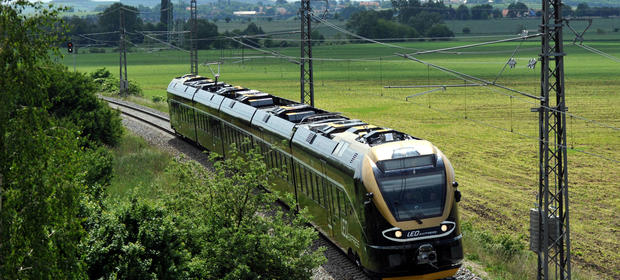 Pociągi Leo Express są nowe, czyste i oferują wi-fi na pokładzie. Ale za to jest ich mało