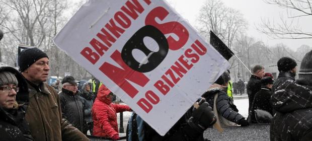 Frankowicze regularnie organizowali protesty, ale kredyty są spłacane.