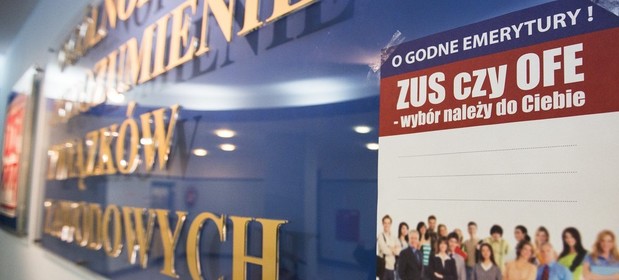 Od kilku lat oszczędności kilkunastu milionów Polaków wystawione są na duże ryzyko.