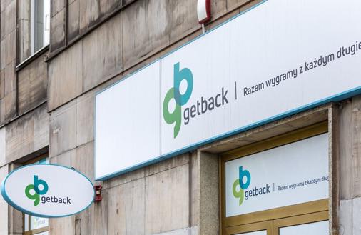 Podwójnie poszkodowani w aferze GetBack. Oszuści chcą wyłudzić kolejne pieniądze / fot: Arkadiusz Ziółek Podwójnie poszkodowani w aferze GetBack. Oszuści chcą wyłudzić kolejne pieniądze