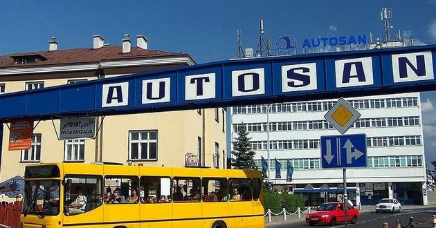 Państwowy Autosan w jednym z przetargów dla wojska spóźnił się o 20 minut z ofertą.