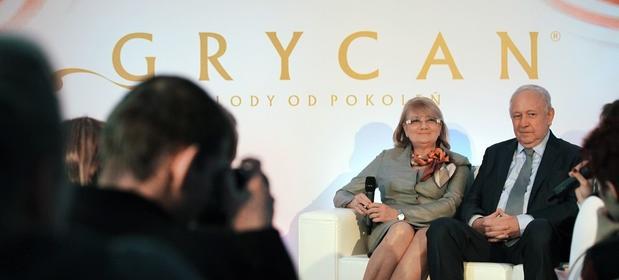 Los dwuosobowej rodziny, która bez umowy mieszka na działce należącej do Zbigniewa Grycana, jest w rękach Zbigniewa Ziobry