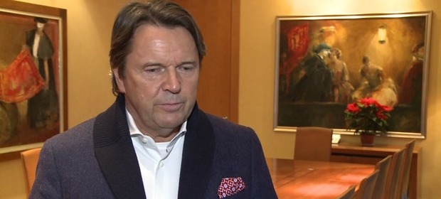 Zbigniew Jakubas od lipca wydał na akcje Netii 42 mln zł. Praktycznie kontroluje już spółkę