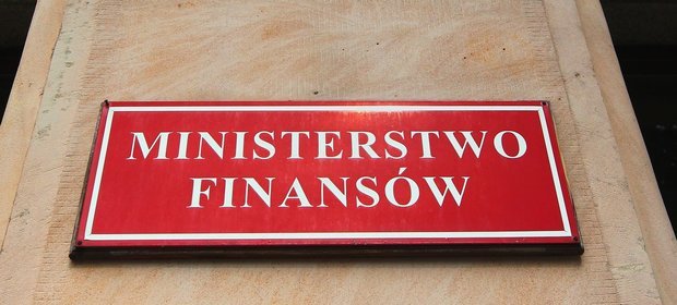 MF rozważa złagodzenie przepisów dot. rozliczania słuzbowych aut