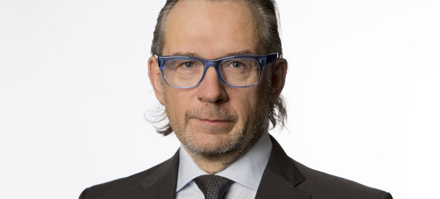 Prezes Stypułkowski dzięki wzrostom marż odsetkowych może pochwalić się wyższymi zyskami mBanku