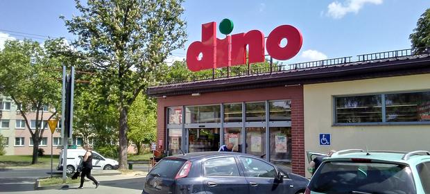Możliwe, że Dino dołączy do sieci stacji przymarketowych.