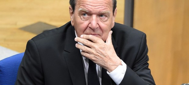 Były socjaldemokratyczny kanclerz Niemiec został szefem rady dyrektorów w Gazpromie.
