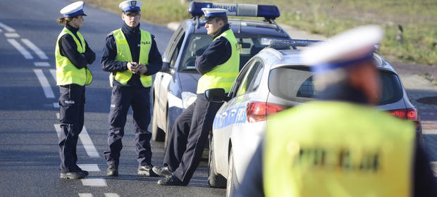 Od wtorku policjanci drogówki zamiast mandatów będą wystawiać pouczenia