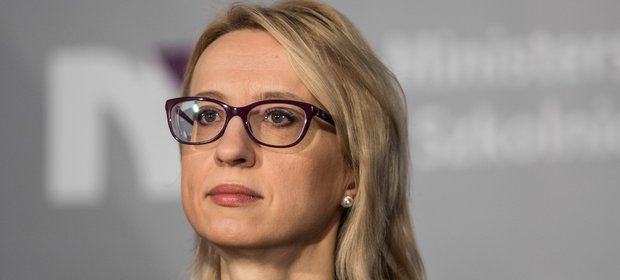 Teresa Czerwińska, minister finansów, ma przedstawić oficjalnie nowe propozycje w środę, 14 lutego