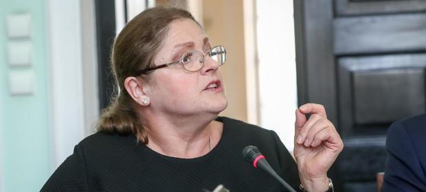 Krystyna Pawowicz pytała m.in. kto płaci za jedzenie dla głodujących lekarzy