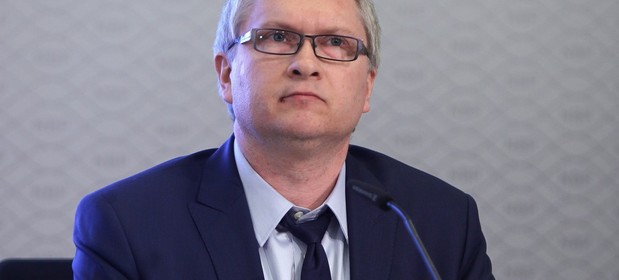 Eryk Łon jest jednym z dziesięciu członków Rady Polityki Pieniężnej