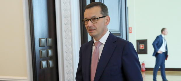 Premier nie daje nowemu ministrowi taryfy ulgowej.