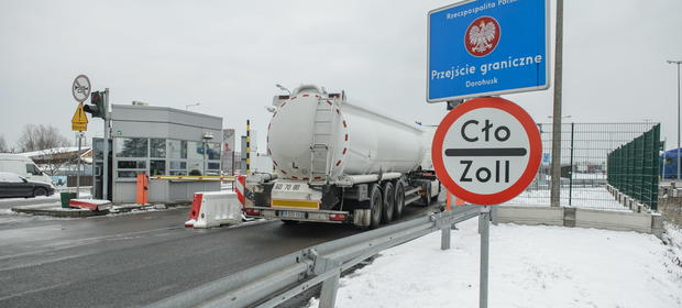 W 2017 r. więcej towarów wysyłalismy za granicę, niż importowaliśmy.
