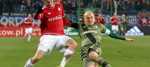 Piłkarze Ekstraklasy dobrze zarabiają może z dziesięć lat. A na emeryturę trzeba jakoś uzbierać