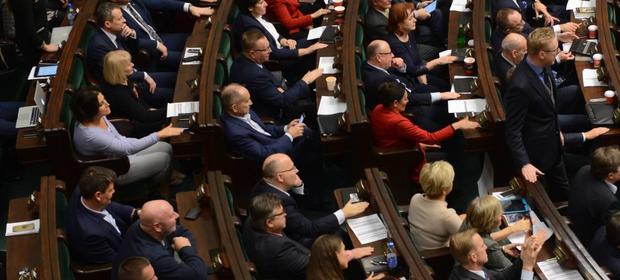 Niemal wszyscy posłowie poparli zmiany