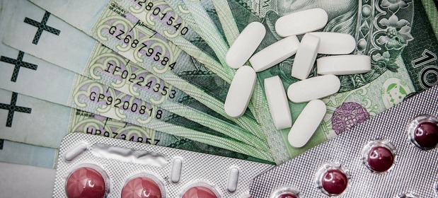 Leki z dostawą do domu? - To niedopracowany pomysł - mówią aptekarze