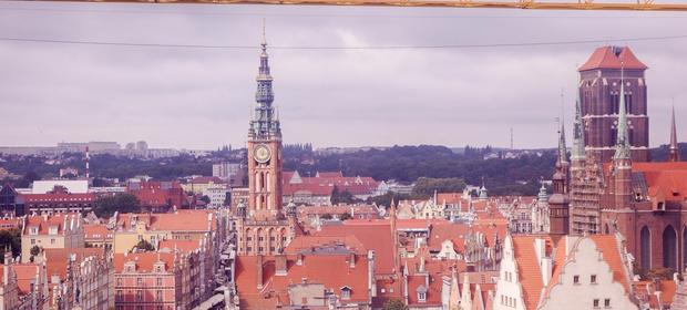 Coraz więcej osób traktuje inwestowanie w nieruchomości jako sposób na niezależność finansową.