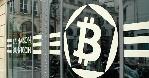 Bezpiecznym miejscem na zawieranie transakcji kryptowalutowych są giełdy wymiany kryptowalut lub stacjonarne kantory.