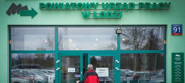 Sytuacja na rynku pracy w Polsce jest coraz lepsza.