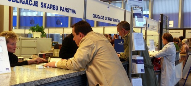 Obligacje skarbu państwa cieszą się coraz większym zainteresowaniem.