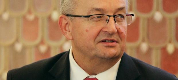 Nie ma mowy o żadnym konflickcie - zapewnia minister budownictwa.
