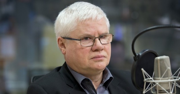 Jerzy Hausner krytykuje plan produkcji miliona samochodów osobowych w Polsce. Nie ma za to nic przeciw Centralnemu Portowi Lotniczemu