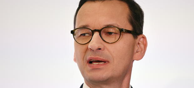 W grze jest 30 mln euro, czyli w przeliczeniu 120 mln zł. Trwa spór o operatora środków